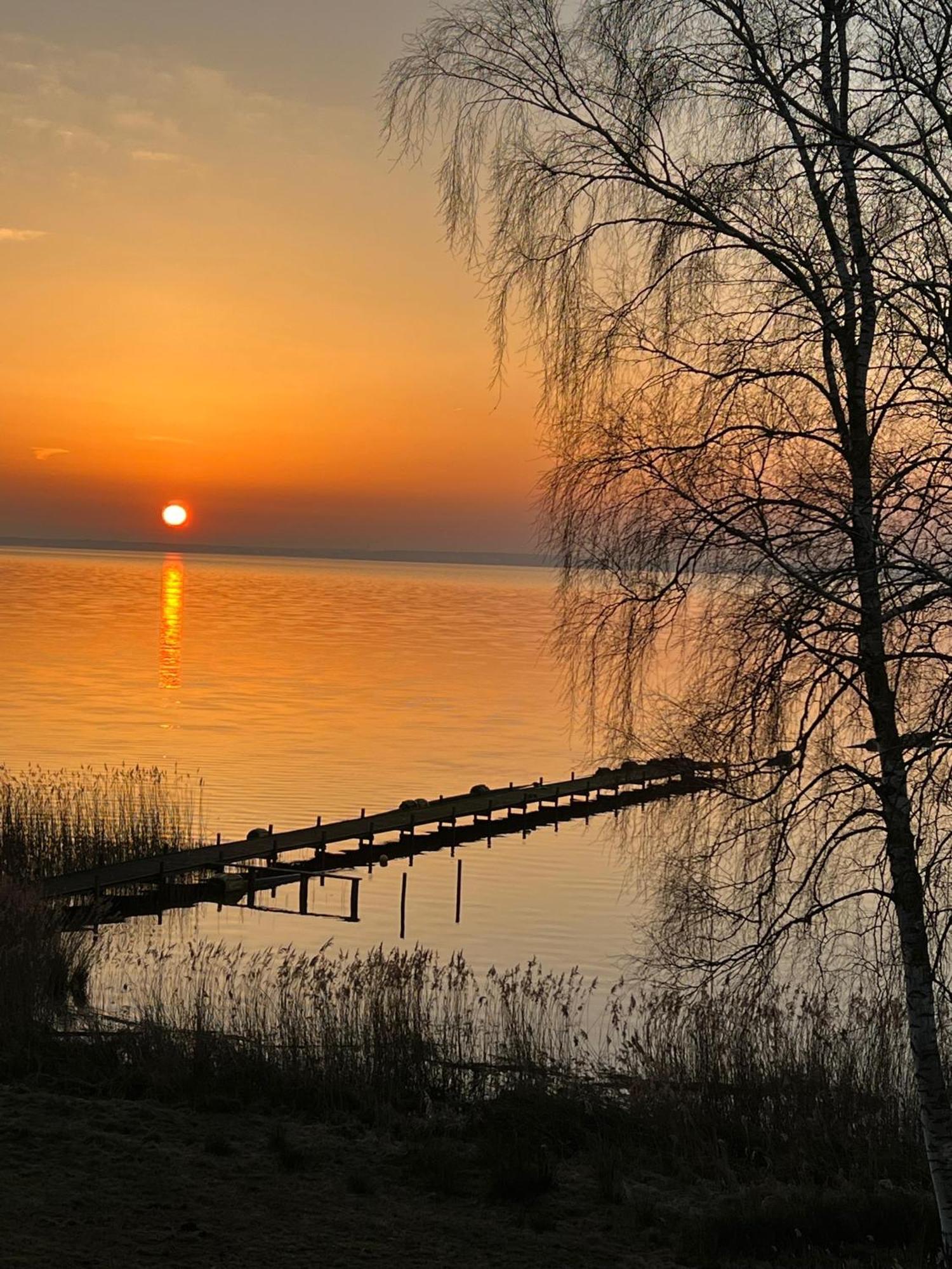 Ferienwohnung Sunrise - Mit Direktem Blick Auf Das Steinhuder Meer - มาร์ดอร์ฟ ภายนอก รูปภาพ